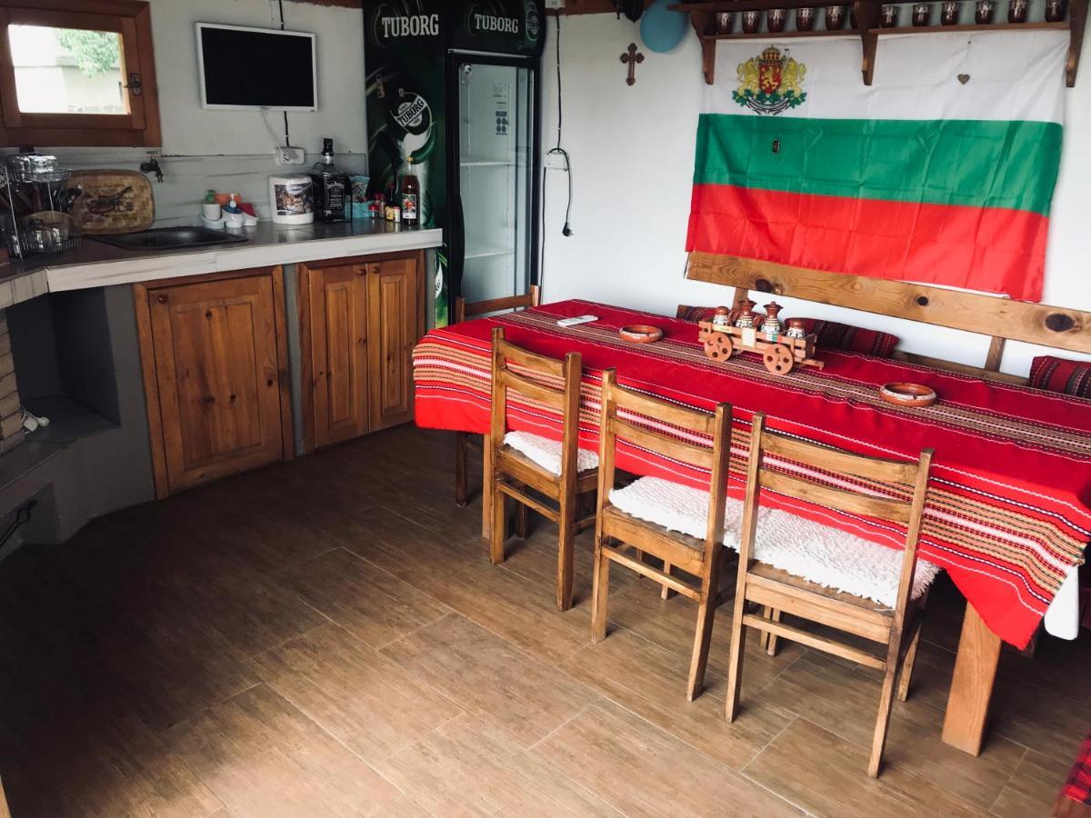 Guest House Grahlyov 사파레바바냐 외부 사진